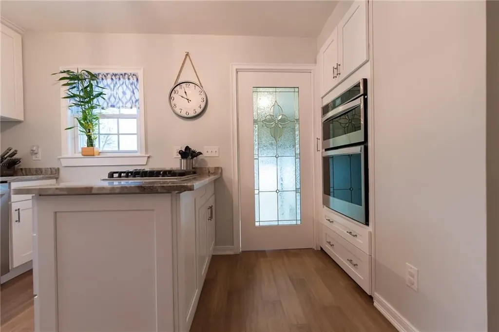 283 Bellman Avenue Warwick RI 02889