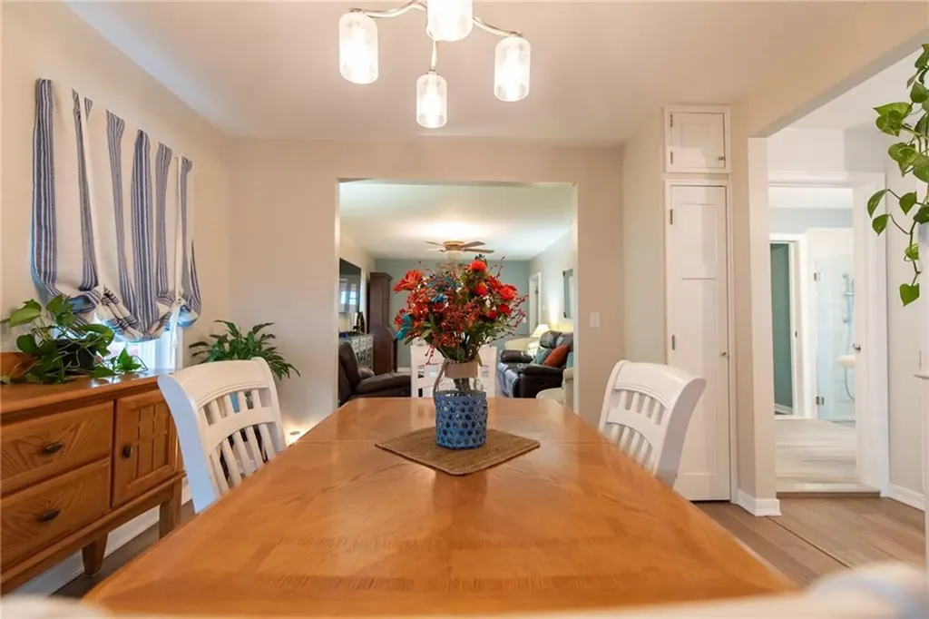 283 Bellman Avenue Warwick RI 02889