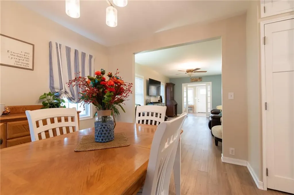 283 Bellman Avenue Warwick RI 02889