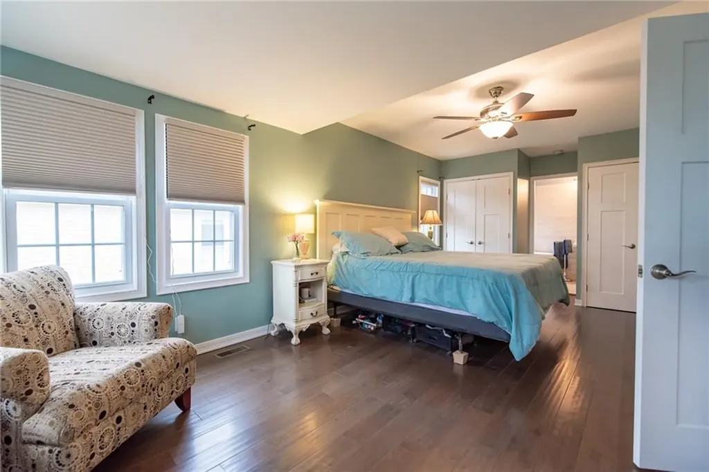 283 Bellman Avenue Warwick RI 02889