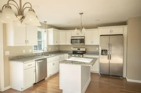 40 Farnum Pike Smithfield RI 02917