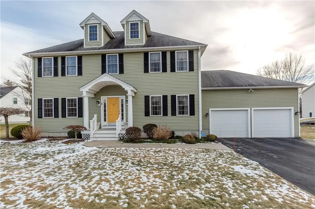 3 Menard Lane Smithfield RI 02917