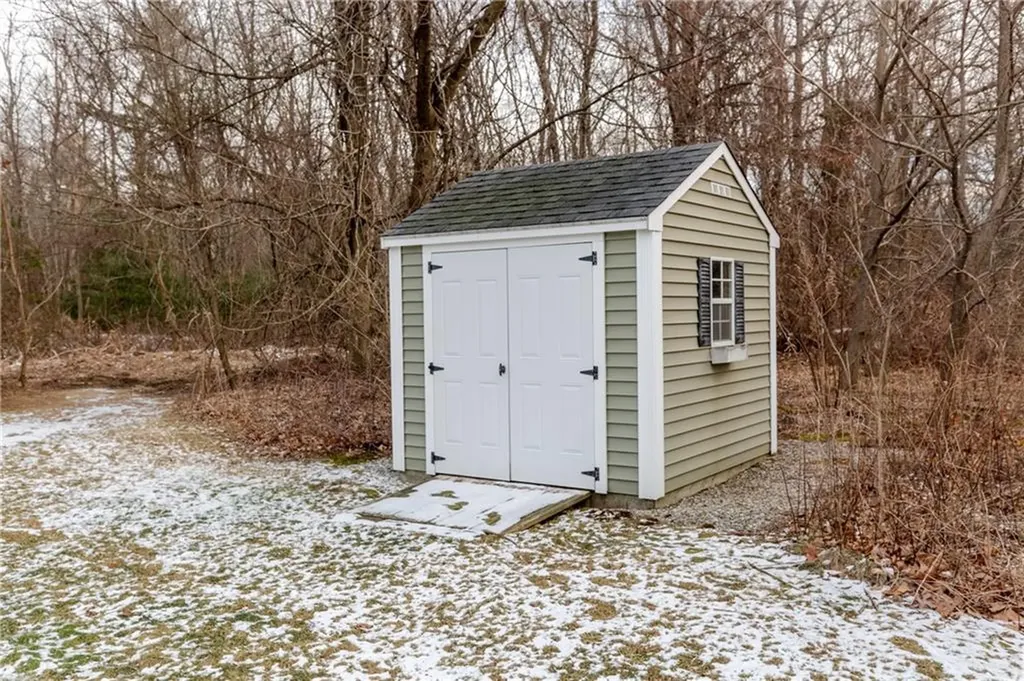 3 Menard Lane Smithfield RI 02917