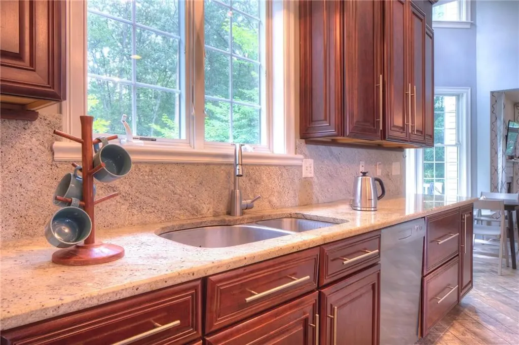 68 William Barton Drive Tiverton RI 02878