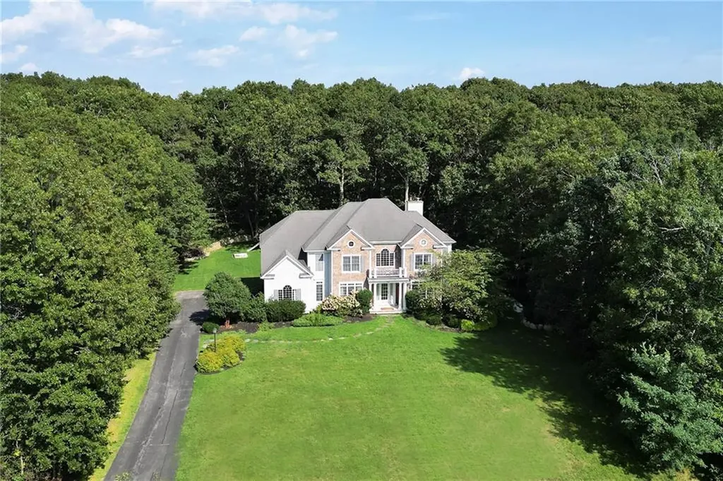 68 William Barton Drive Tiverton RI 02878