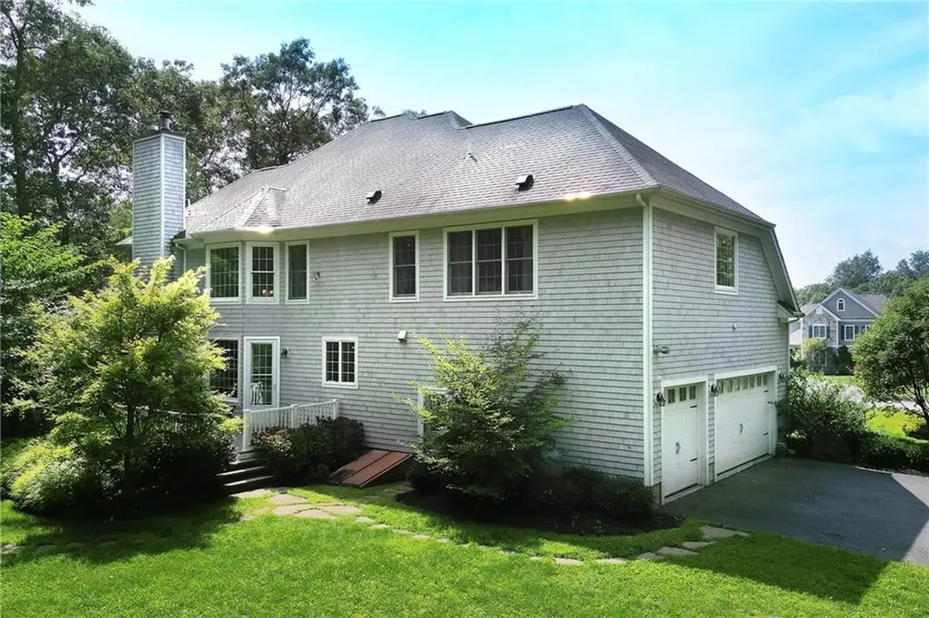 68 William Barton Drive Tiverton RI 02878