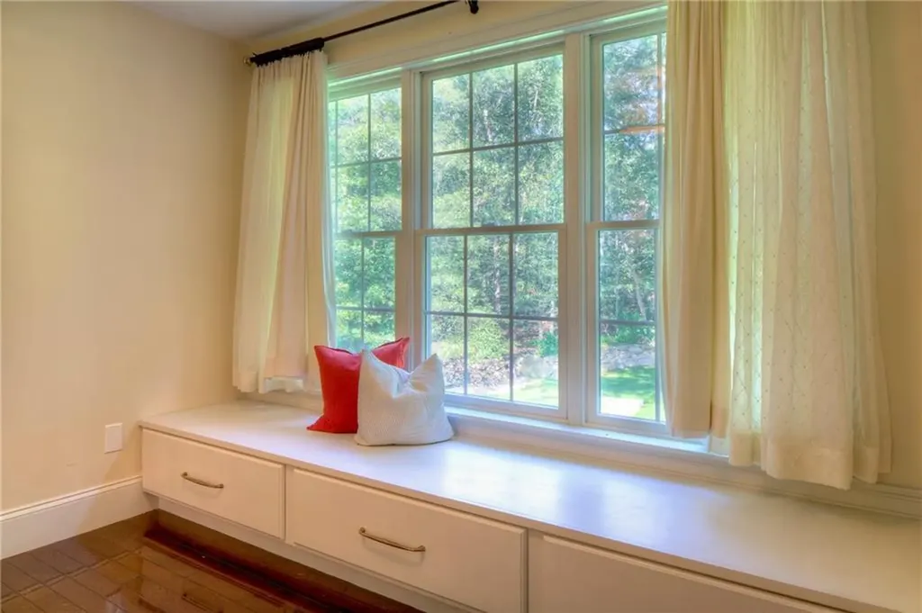 68 William Barton Drive Tiverton RI 02878