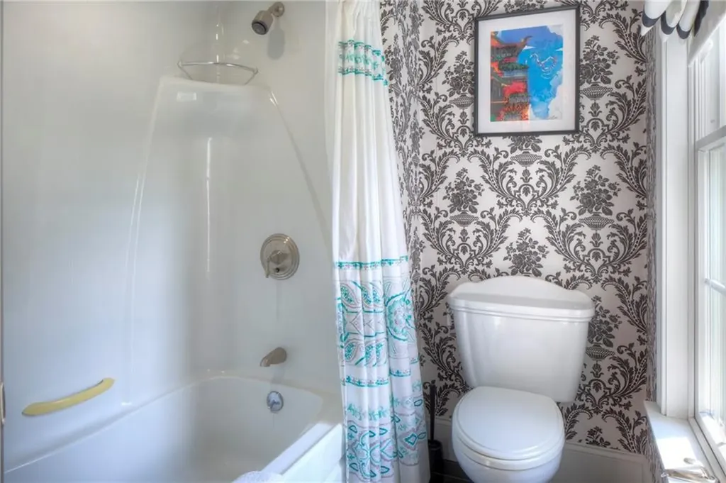 68 William Barton Drive Tiverton RI 02878