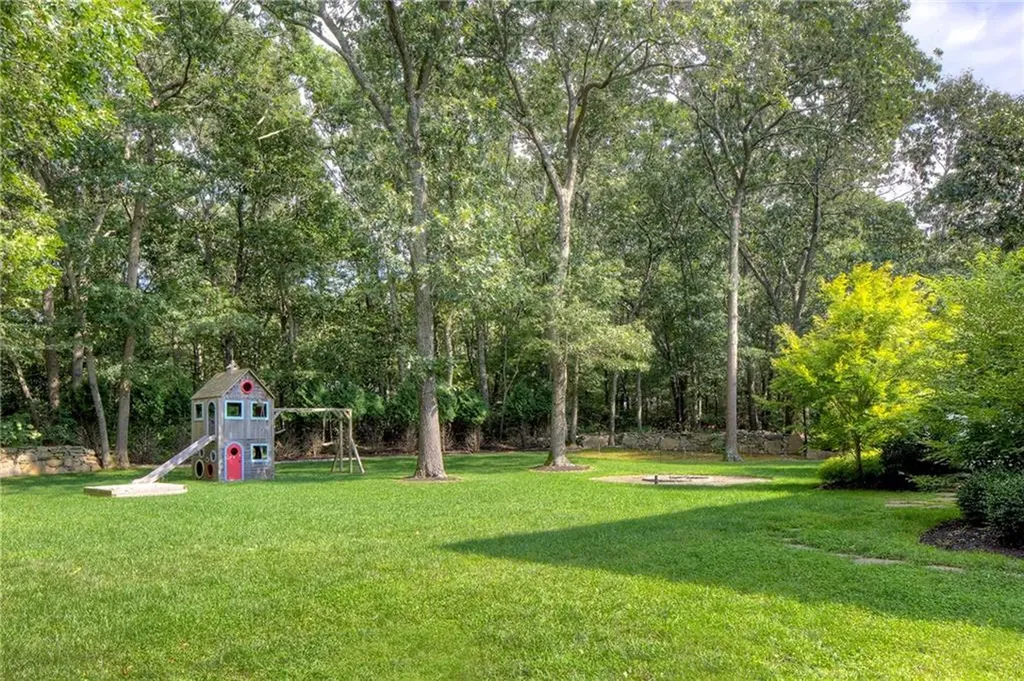 68 William Barton Drive Tiverton RI 02878