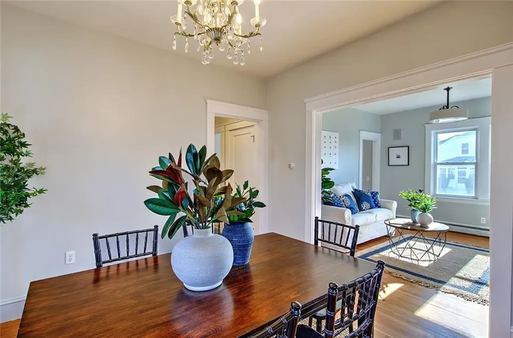 405 Maple Avenue Barrington RI 02806
