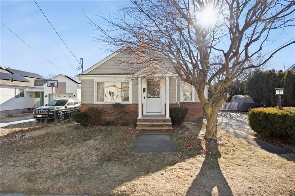 34 Waveland Avenue Johnston RI 02919
