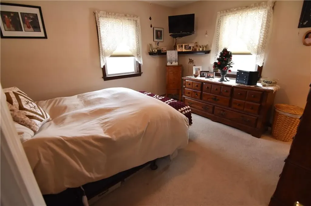88 Carey Court Woonsocket RI 02895