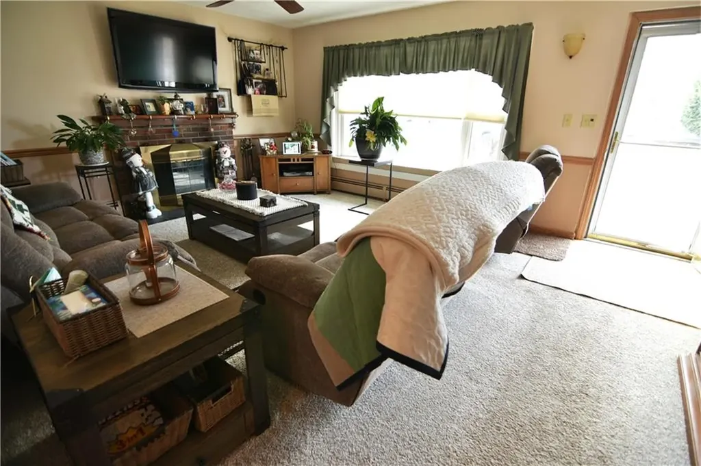 88 Carey Court Woonsocket RI 02895