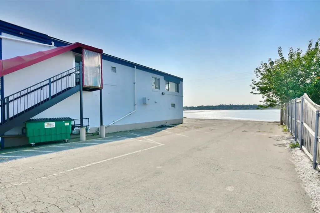 146 Aquidneck Avenue Middletown RI 02842