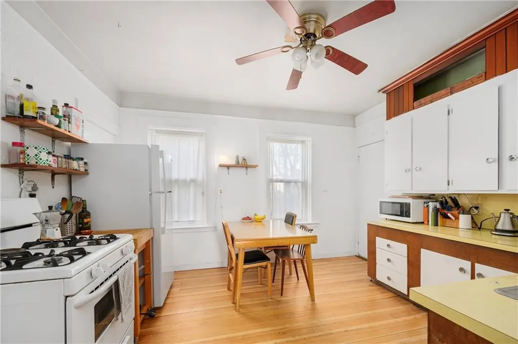 255 Alabama Avenue Providence RI 02905