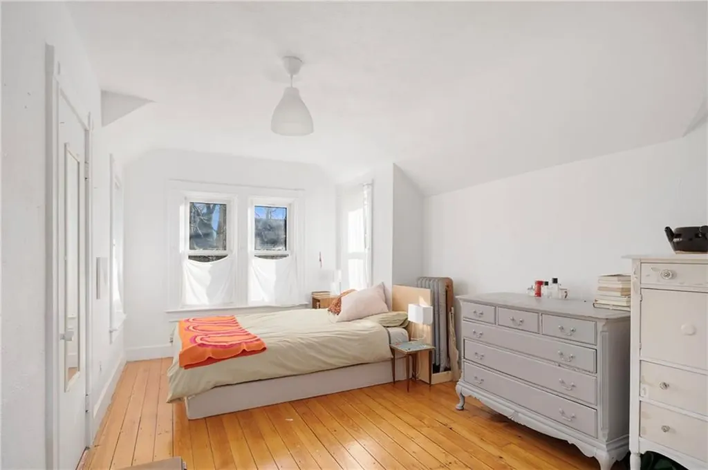 255 Alabama Avenue Providence RI 02905