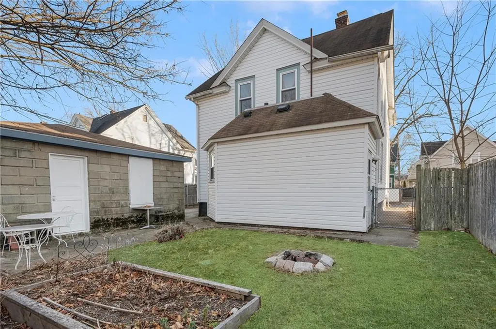 255 Alabama Avenue Providence RI 02905
