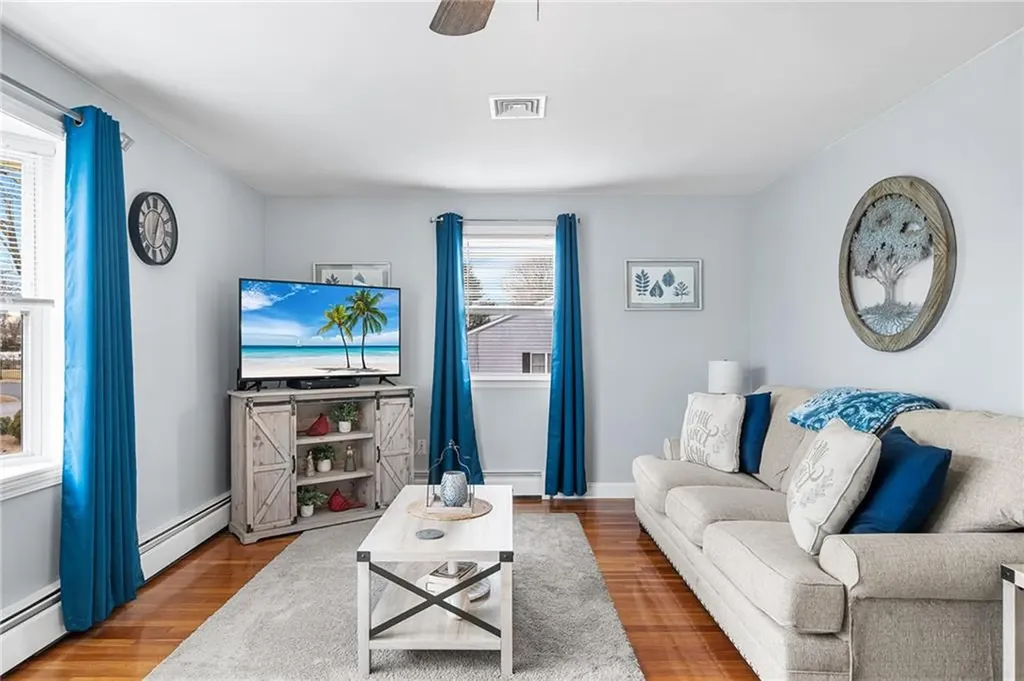 3 Roosevelt Drive Bristol RI 02809