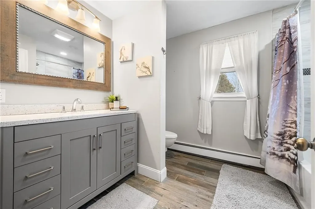 3 Roosevelt Drive Bristol RI 02809