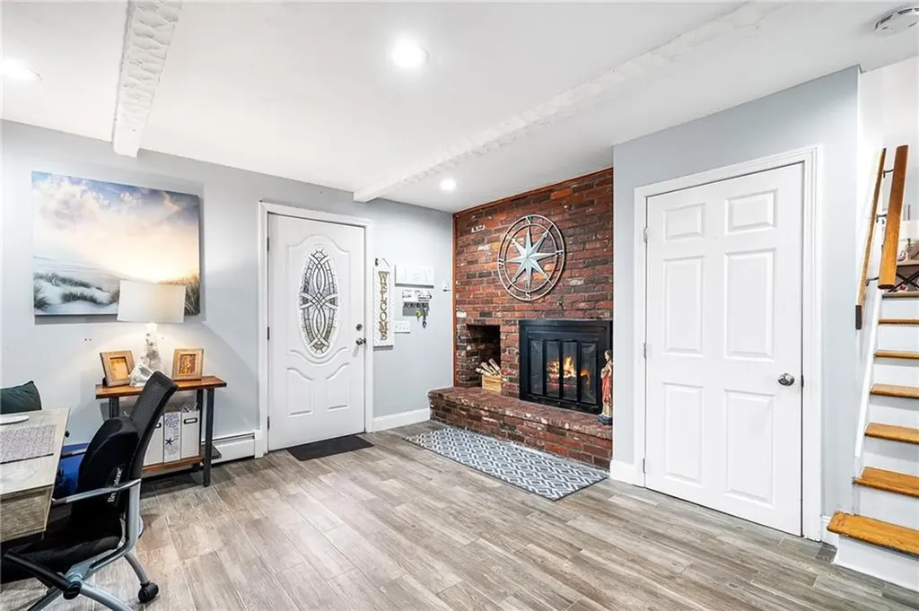 3 Roosevelt Drive Bristol RI 02809