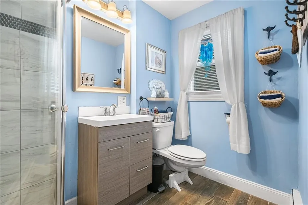 3 Roosevelt Drive Bristol RI 02809