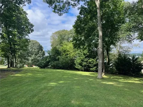 1660 Main Road Tiverton RI 02878