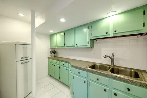 12 Sheldon Street Providence RI 02906