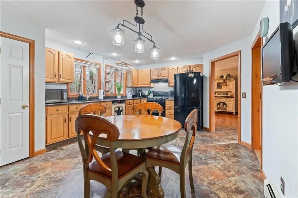 6 Wyoming Drive Cumberland RI 02864