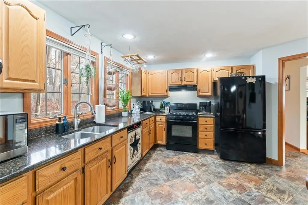 6 Wyoming Drive Cumberland RI 02864