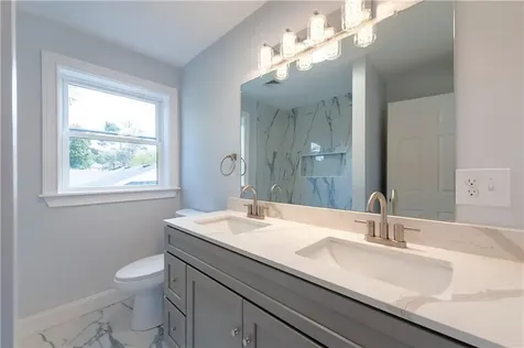 11 White Court North Providence RI 02911