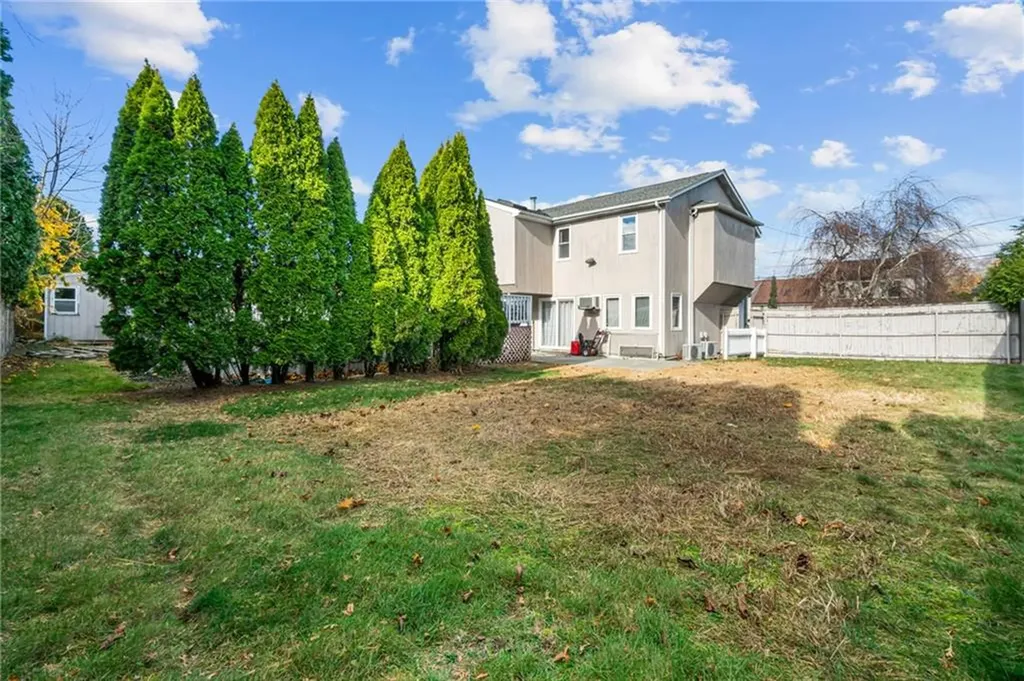 3 Hamilton Drive Johnston RI 02919