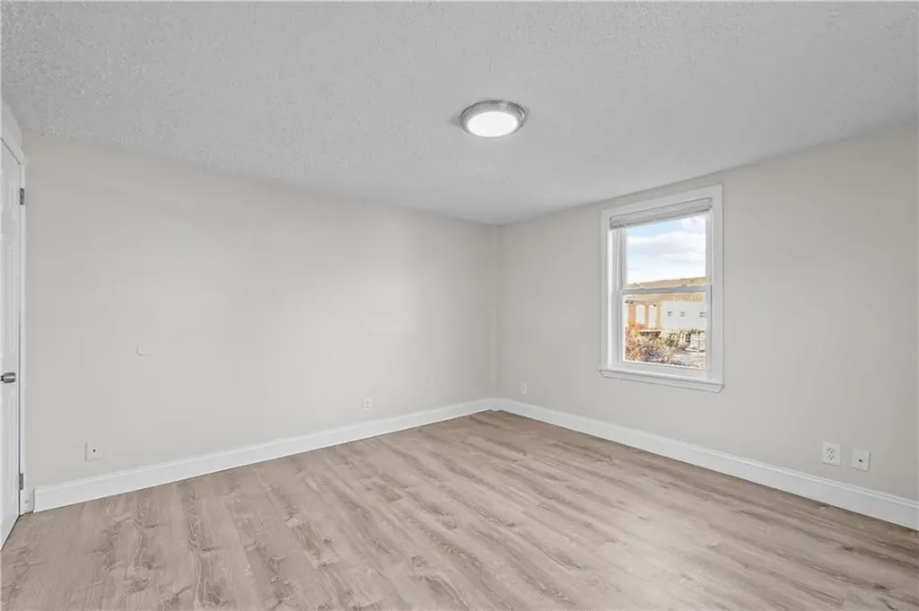 5 Maple Avenue Smithfield RI 02917