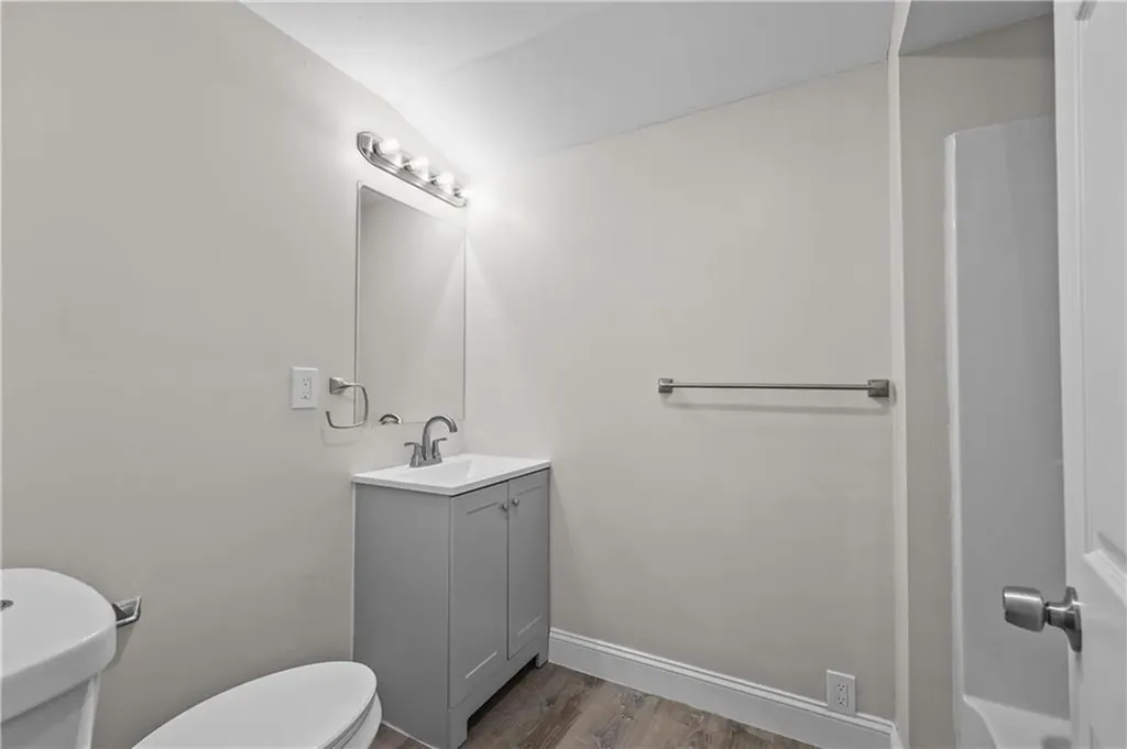 5 Maple Avenue Smithfield RI 02917