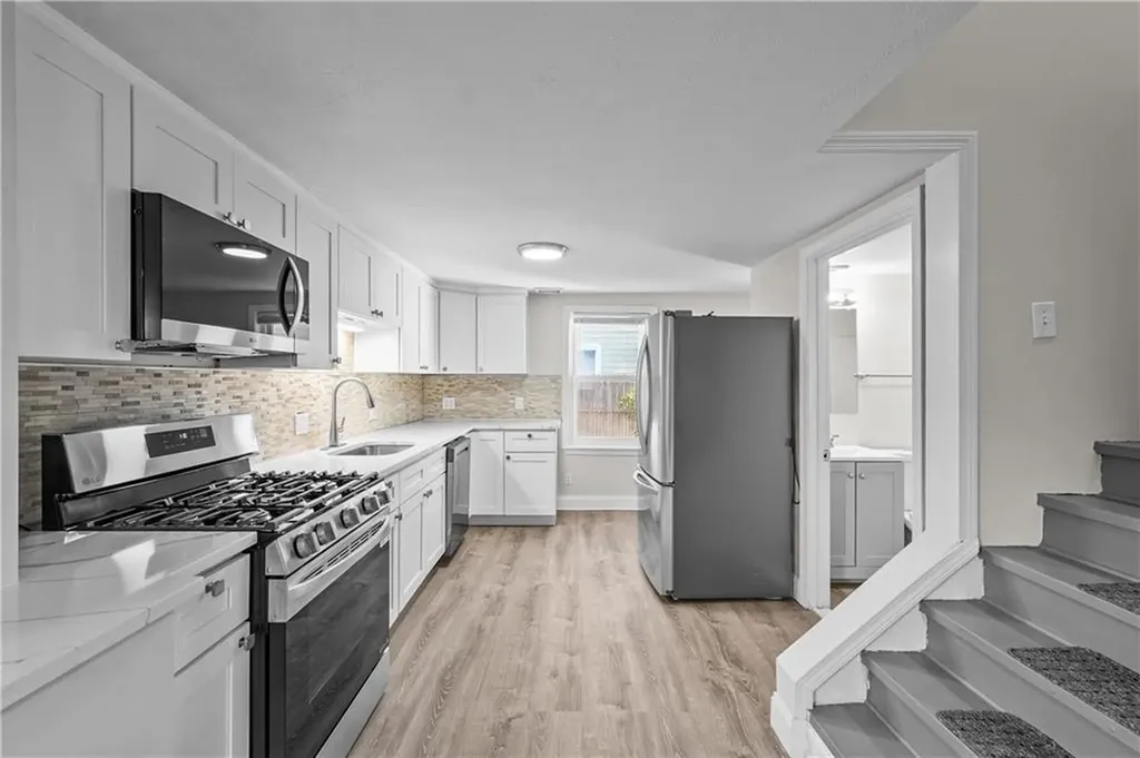 5 Maple Avenue Smithfield RI 02917