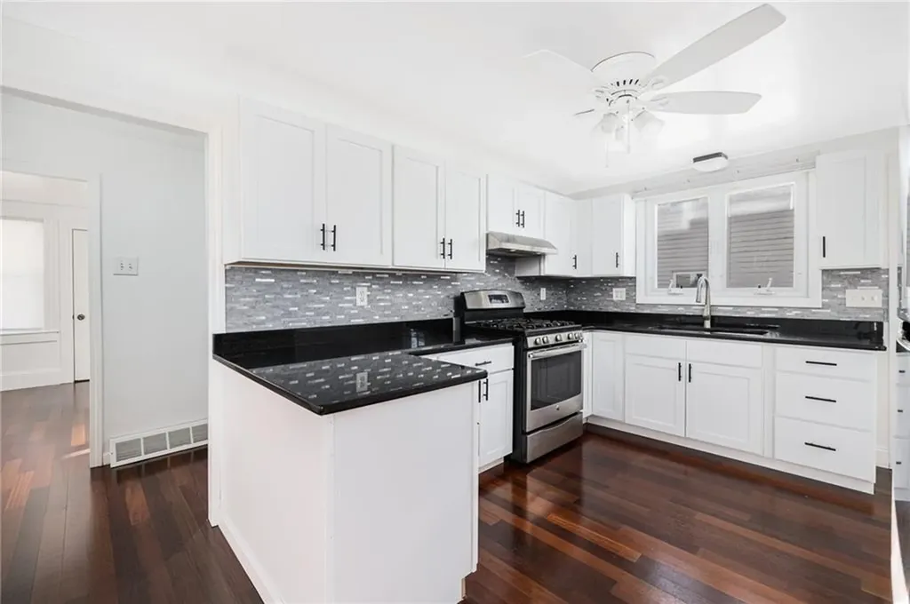 14 S Cornell Avenue Warren RI 02885