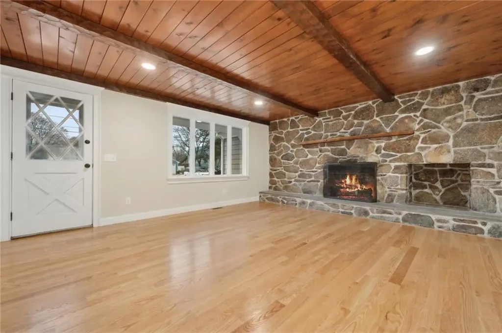 67 Lonesome Pine Road Cumberland RI 02864