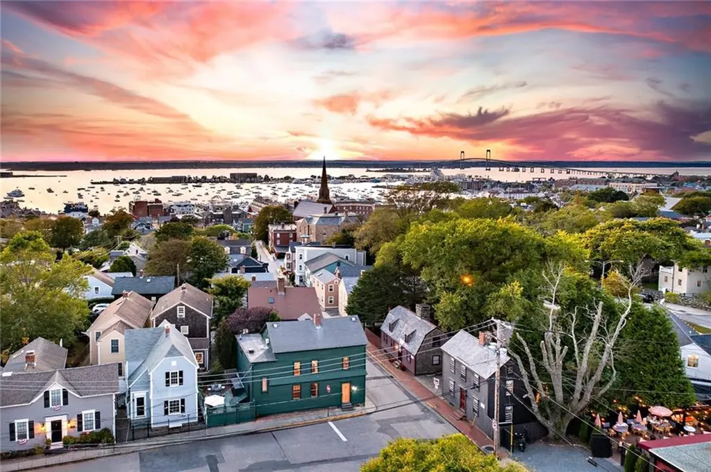 1 King Street Newport RI 02840