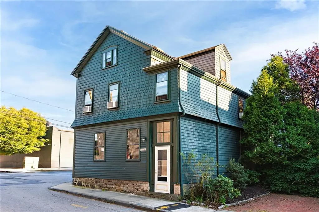 1 King Street Newport RI 02840