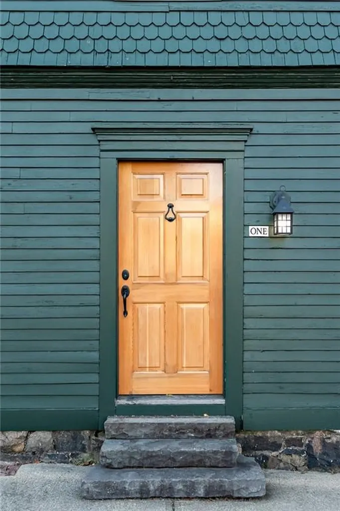 1 King Street Newport RI 02840