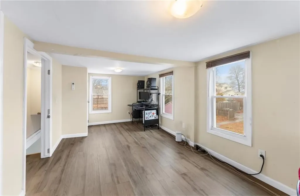 133 Abbott Avenue Warwick RI 02886