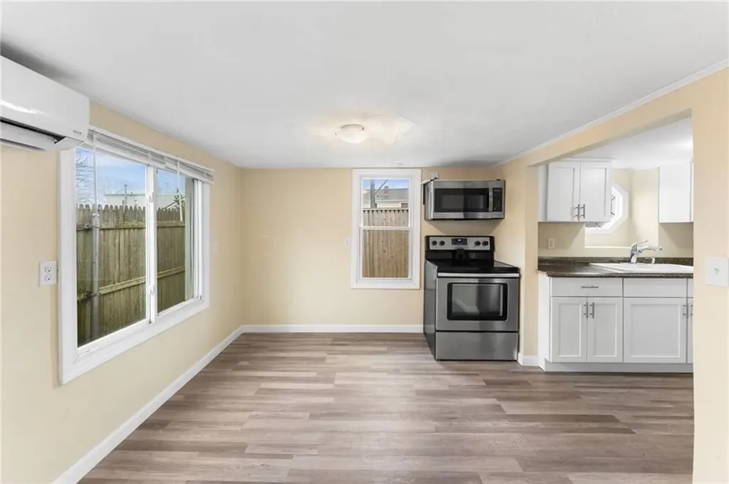 133 Abbott Avenue Warwick RI 02886