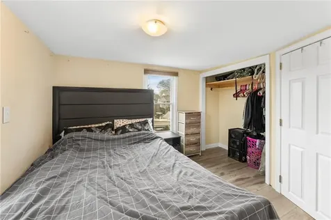 133 Abbott Avenue Warwick RI 02886