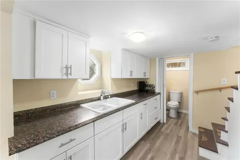 133 Abbott Avenue Warwick RI 02886