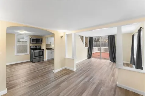 133 Abbott Avenue Warwick RI 02886