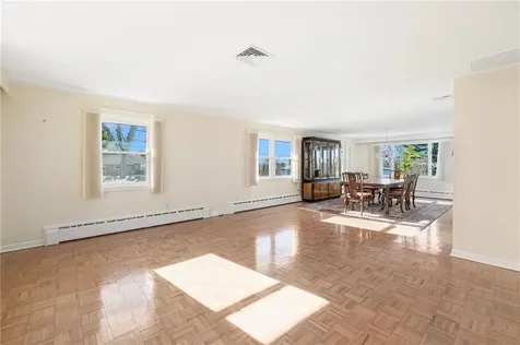 75 Meshanticut Valley Parkway Cranston RI 02920