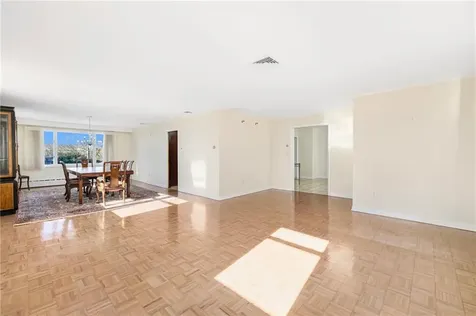 75 Meshanticut Valley Parkway Cranston RI 02920