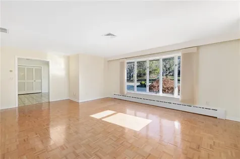 75 Meshanticut Valley Parkway Cranston RI 02920