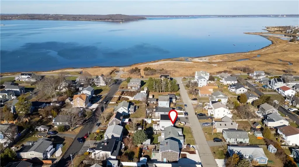 98 Foxboro Avenue Portsmouth RI 02871