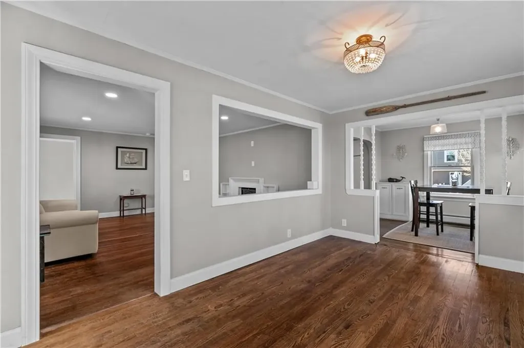 98 Foxboro Avenue Portsmouth RI 02871