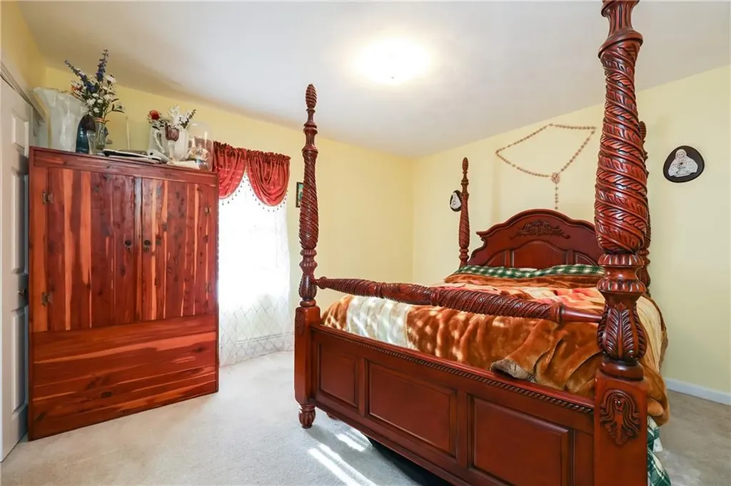 64 Catherine Street Bristol RI 02809